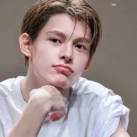 James / Vũ phàm