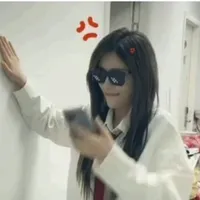 Vương Dịch _<cô>_