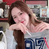 June Wanwimol (cấp 3)