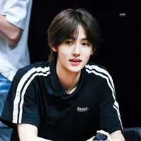 Eom Seonghyeon ( Sean )
