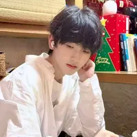 Tả Kì Hàm_em