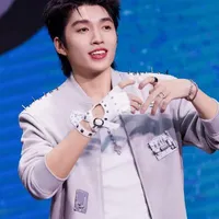 Võ Đình Nam ( Cody Nam Võ )