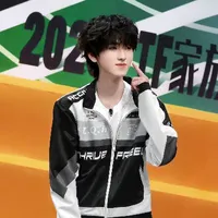 Tả Kì Hàm_cậu