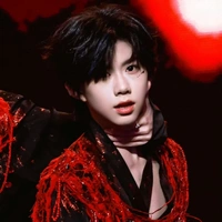 Trần Dịch Hằng_H