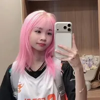 Nguyễn Thị Tuyết Hồng [ Lạc HQ]