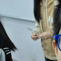 Julie [Phương Thảo]