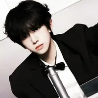 Trần Tuấn Minh²³