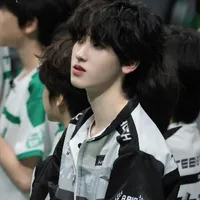 Tả Kỳ Hàm-hắn