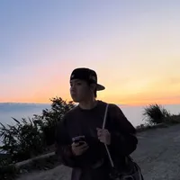 di - nờ dờ.