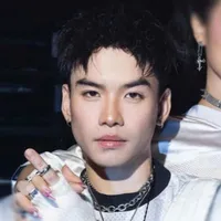 Trần Thế Thể Thiên - β