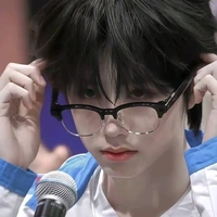 Trần Dịch Hằng -gã