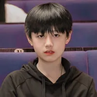 Chu Chí Hâm ( lúc nhỏ)