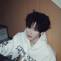 Dư Vũ Hàm