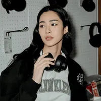 Lingling Kwong