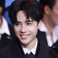 Lê Quang Hùng 