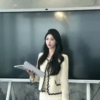 cô Thảo - gvcn 11A