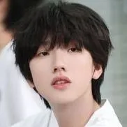 Nhiếp Vĩ Thần