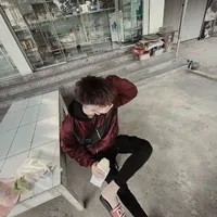 Đức Anh(bon)nhincdeoj_soi?