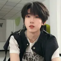 Dương Bác Văn_hắn