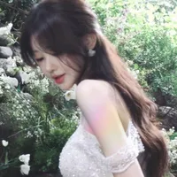 Hạ Gia Linh