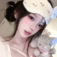 Dương Vũ Hân (杨雨欣)