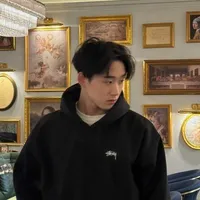 Est