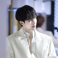 Nguyễn Lâm Anh - LAVM