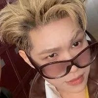 Hoàng Đức Duy  ( Zoi Thúyy )