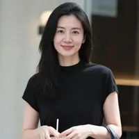 Mẹ cô