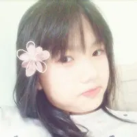 t/giả