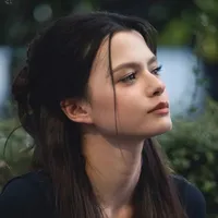 Rebecca Patricia Armstrong (nàng)
