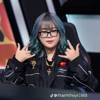 Phạm Thanh Thủy | Sen