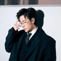 tác giả 01
