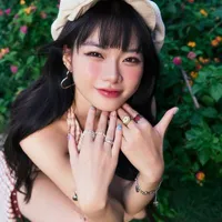 Ánh Sáng Aza