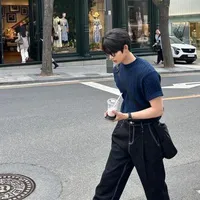 Ngô Bạch Dương [ 21 ]