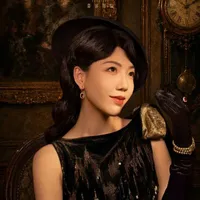 Mộ Dung Cẩm Thụy •Cô Cả