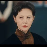 Dương Liên Nguyệt •