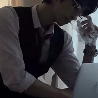 Ba Hằng, Ánh Sáng