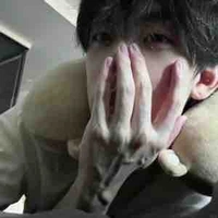 Vũ Hoàng Thiên Bình [ hongchuyen@ ]_O