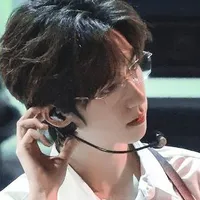 Hạ Tuấn Lâm