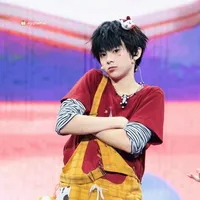 Chan bố mày đi