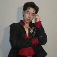 Nguyễn Xuân Bách ⁰⁰