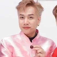 Hoàng Kim Long ⁹⁴