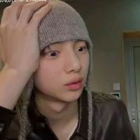 Yinne cute bị les