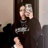 Trần Thảo Linh _ 28 tuổi.