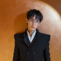 Đỗ kim Long