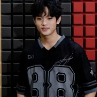 BÙI TRƯỜNG LINH