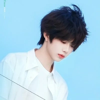Trần dịch hằng (top)