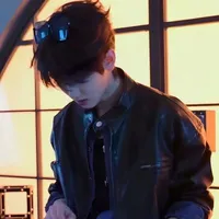 Tả Kì Hàm
