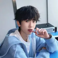 Tả Kì Hàm